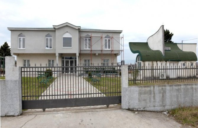 Rekonstruisano mezarje na Cijevni