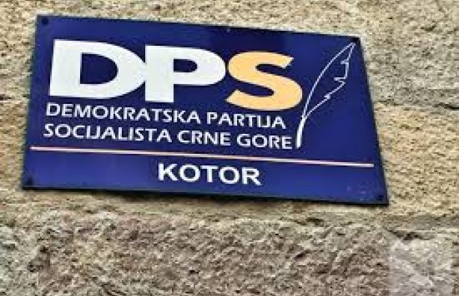 DPS Kotor: Utvrdili smo prijedlog za pokretanje inicijative za izbor Predsjednika Opštine Kotor