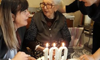 Zakoračila u drugo stoljeće: Cetinjanka proslavila stoti rođendan 