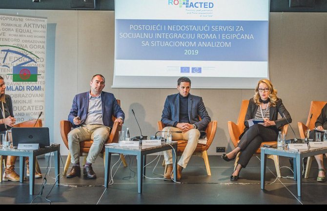 U procesu socijalne inkluzije romske i egipćanske populacije opštine imaju značajnu ulogu