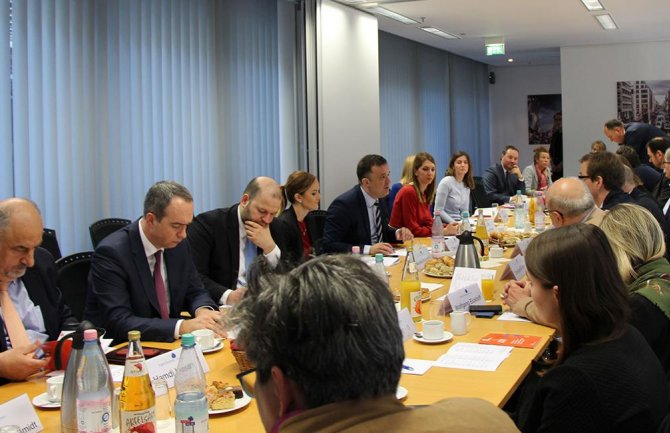 Titula vodeće države u procesima evropskih integracija predstavlja teret i test