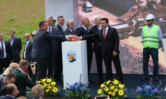 Otvoren autoput Kosovo-Sjeverna Makedonija,Marković:Ovaj projekat vizije koristiće cijelom regionu(FOTO/VIDEO)