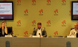 Novinari istraživači da dobiju status službenih lica