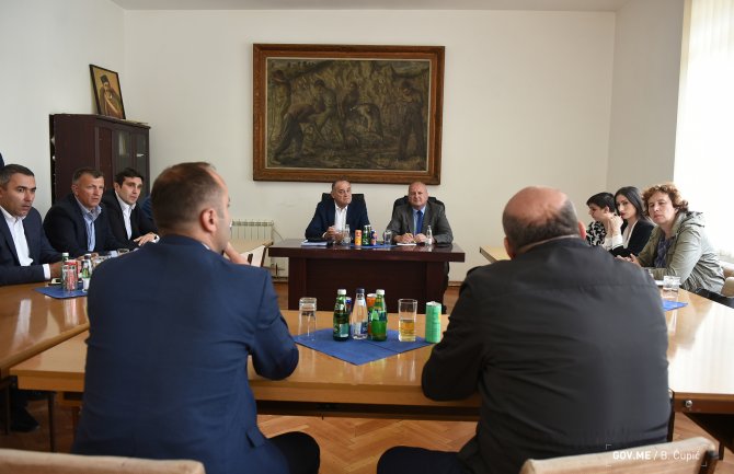 Simović u Andrijevici: Ubrzati radove na izgradnji Kuće voća