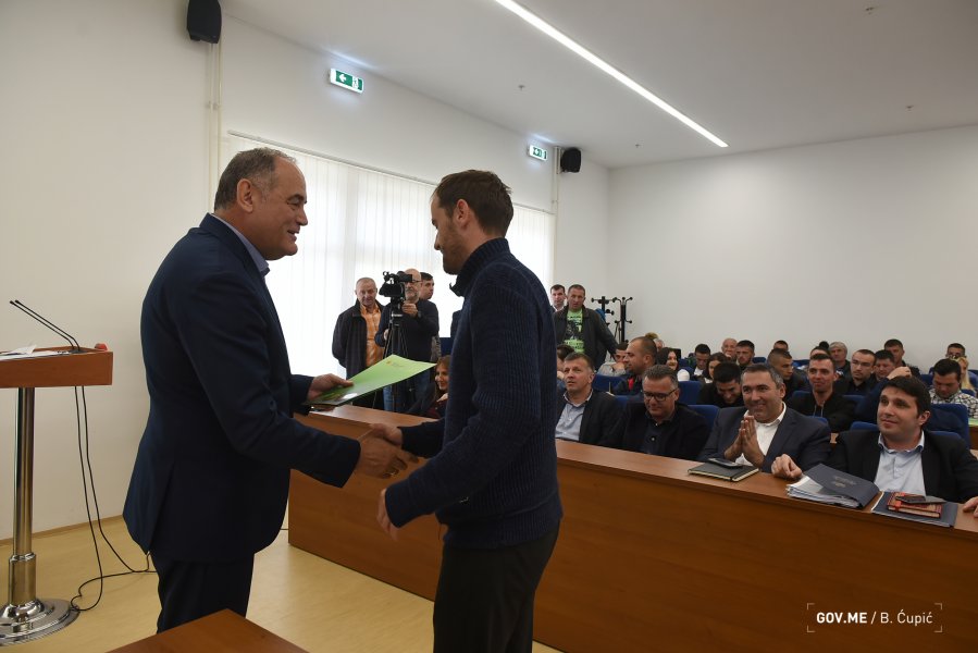 47984574263064f0bd400o