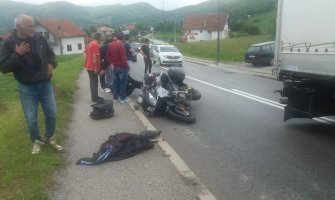 Saobraćajna nezgoda na Loznicama: Motociklista iz Rumunije imao sreću