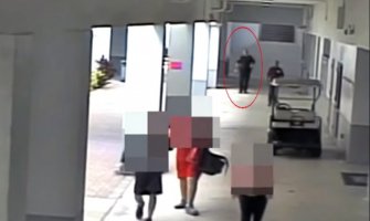 Uhapšen policajac koji se krio dok je manijak ubijao djecu, kad je ušao u školu ubica već ispalio oko 75 metaka (VIDEO)