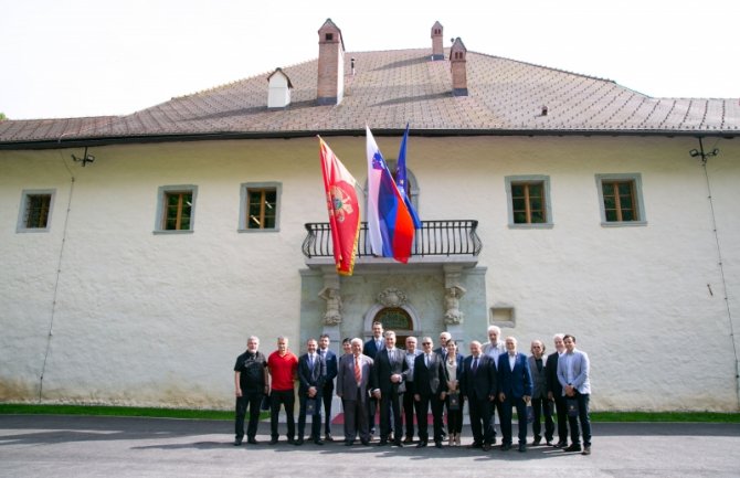 Brajović se sastao sa crnogorskim iseljenicima