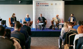 1,4 miliona eura od Norveške za razvoj 16 manje razvijenih opština