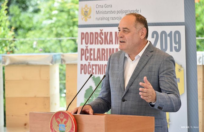 Sektor pčelarstva bogatiji za 95 mladih pčelara, interesovanje mladih razlog za optimizam u sektoru poljoprivrede