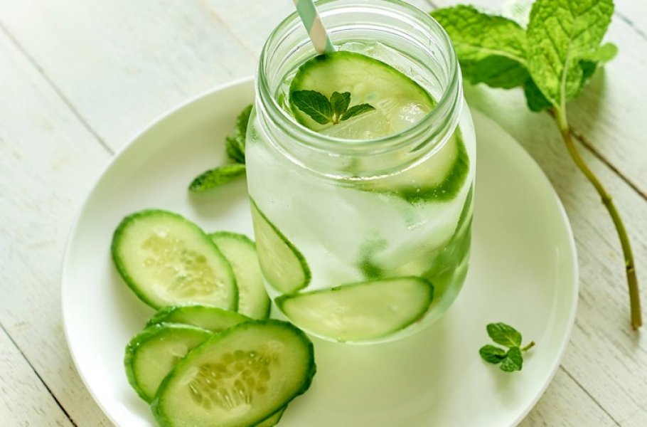 CucumberandmintWater0092759x500