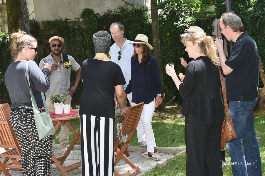 480662068769beacb0583o