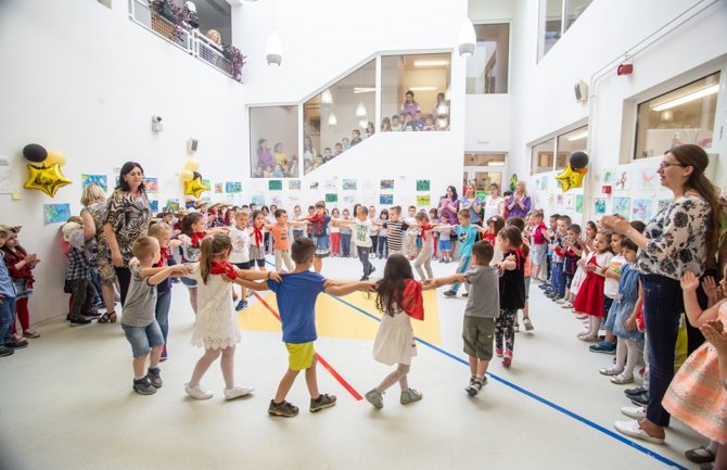 “Zablistaću u vrtiću” u Mojkovcu, Ulcinju i Bijelom Polju: Čak i jedna propuštena godina ranog obrazovanja je previše