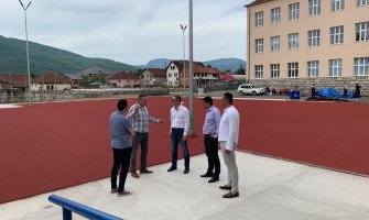 Uskoro završetak sportskih terena u Plavu i Gusinju i škole u Vojnom Selu