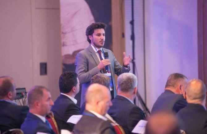 Abazović: Crnoj Gori treba nova politička elita koja može proizvesti novu vrijednost