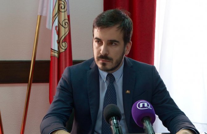 Jokić: Vlada ispisala najsramniju stranicu u istoriji crnogorskog višepartizma