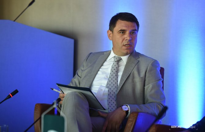 Crna Gora pokazala da je dorasla istorijskom zadatku učlanjenja u EU 