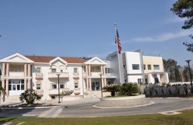 Ambasada SAD o novim mjerama za dobijanje vize: Riječ je samo o preventivnim mjerama 