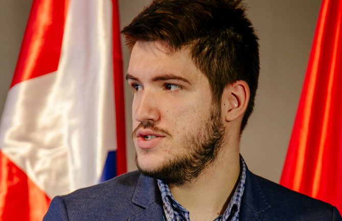 Samofinansirajućim studentima produžiti rok za otplatu zaostalih dugovanja