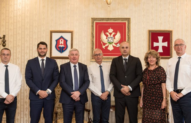 Cetinje idealno za slobodnu zonu