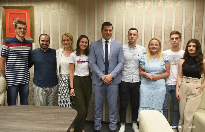 Janović: Mladi grade Evropski put Crne Gore