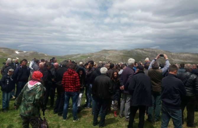 Protest Sačuvajmo Sinjajevinu u petak