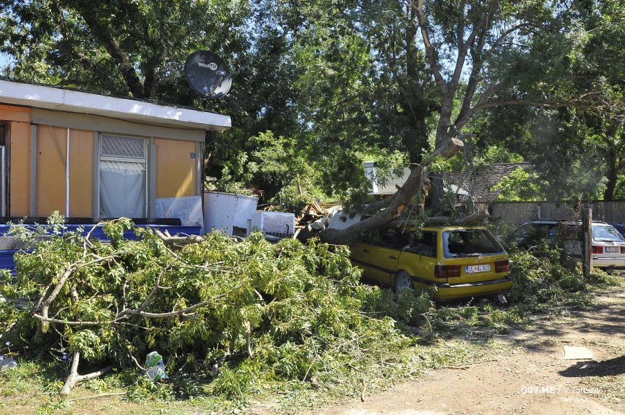 4825654448785bcbe8a8ek