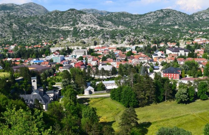 Krivična prijava protiv osumničenog za napad na odbornika Demokrata