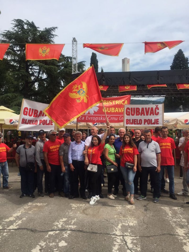 6714245315249001376842954276404662095052800n