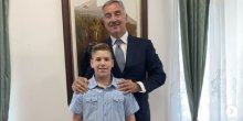 Đukanović čestitao trinaestogodišnjem Đorđu na herojskom činu