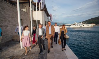 Đukanović obišao radove na rizortu Portonovi (VIDEO)