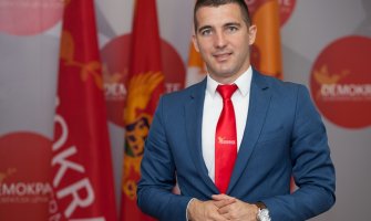 Bečić: Crnoj Gori potrebno opoziciono provjetravanje