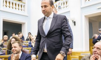 Rađenović: Da nije Medojevića, Đukanović bi davno bio zaboravljen