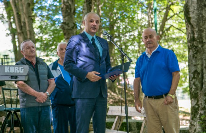 Tradicionalno druženje penzionera na Ivanovim koritima