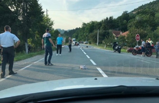 Udes na putu Berane - Ribarevine, poginuo mladić 