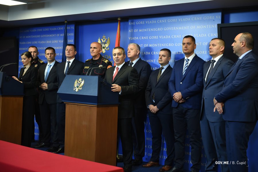 483711930063d859450cdo