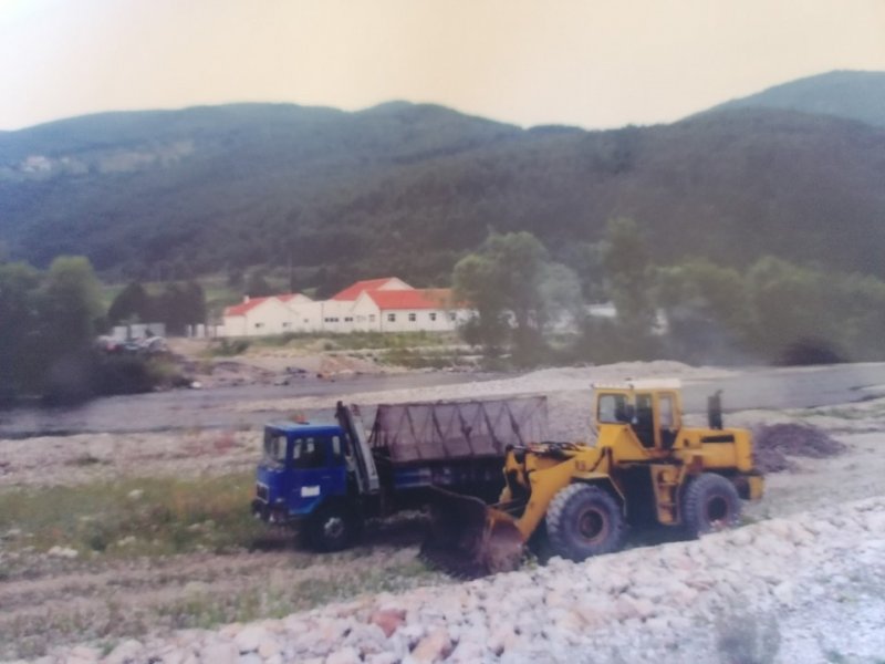 6740395322693896297818752842091533207863296n