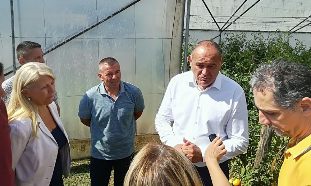 6776720022705867063288341189999978748051456n