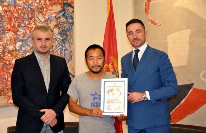 Skulptorsko umijeće crnogorskih vajara važan umjetnički i stvaralački resurs