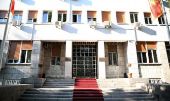 Poslanici vanredno o izbornim zakonima