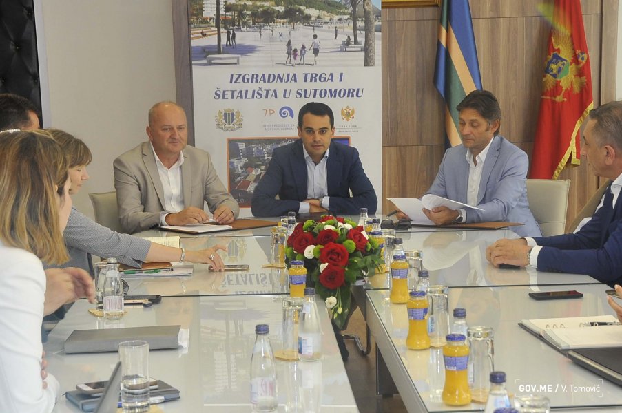 4843028988144915d273fo