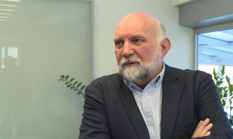 47% Crnogoraca smatra da zemlja ide u dobrom pravcu, a 46% u lošem, Đukanoviću se najviše vjeruje