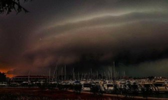 Snažno nevrijeme i u Hrvatskoj, povrijeđeno troje Njemaca