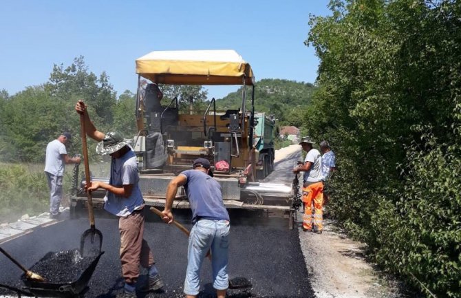  Otežano saobraćanje od Rvaša prema Dodošima i Karuču