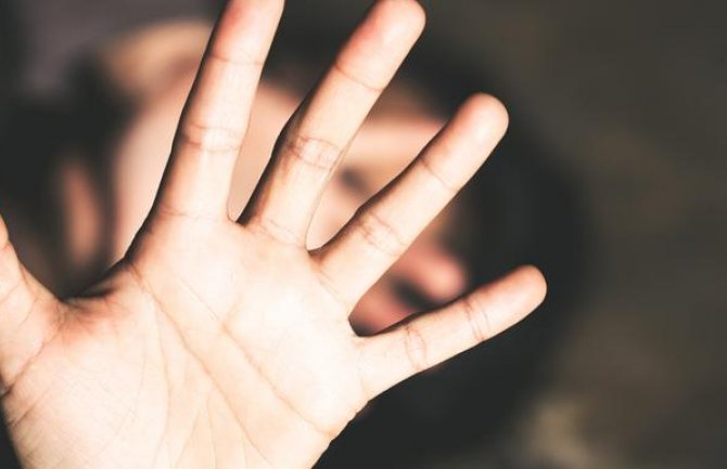 Podgoričanin ugovorio brak za svoju maloljetnu kćerku za 5.000 eura