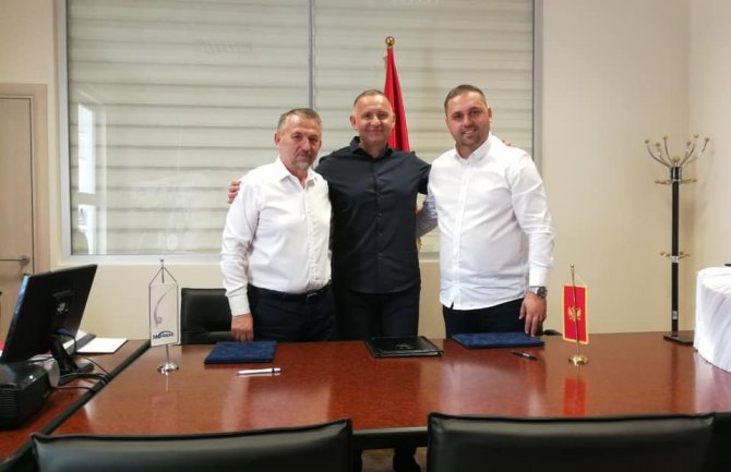 Monteput novi sponzor fudbalera Jedinstva: Za ugovor vrijedan 10.000 eura zaslužan Žurić