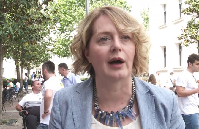 Bošnjak: Marković da podnese ostavku