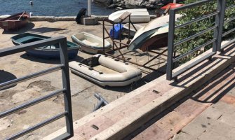 HN: Mladići pali sa visine od 2,5 m, povrijedili glavu