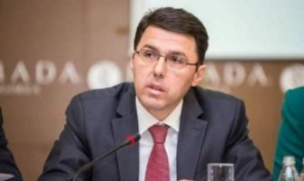 Radulović: Država dužna da obezbijedi poštovanje svojih državnih simbola