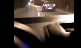 Pogledajte snimak bahate vožnje: Ginemo, noćas ginemo! (VIDEO)